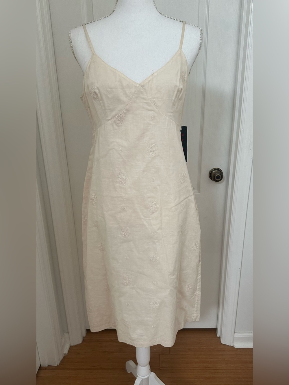 Vintage  90’sRalph by Ralph Lauren Cream Embroidered Midi Slip Dress size 10 NWT